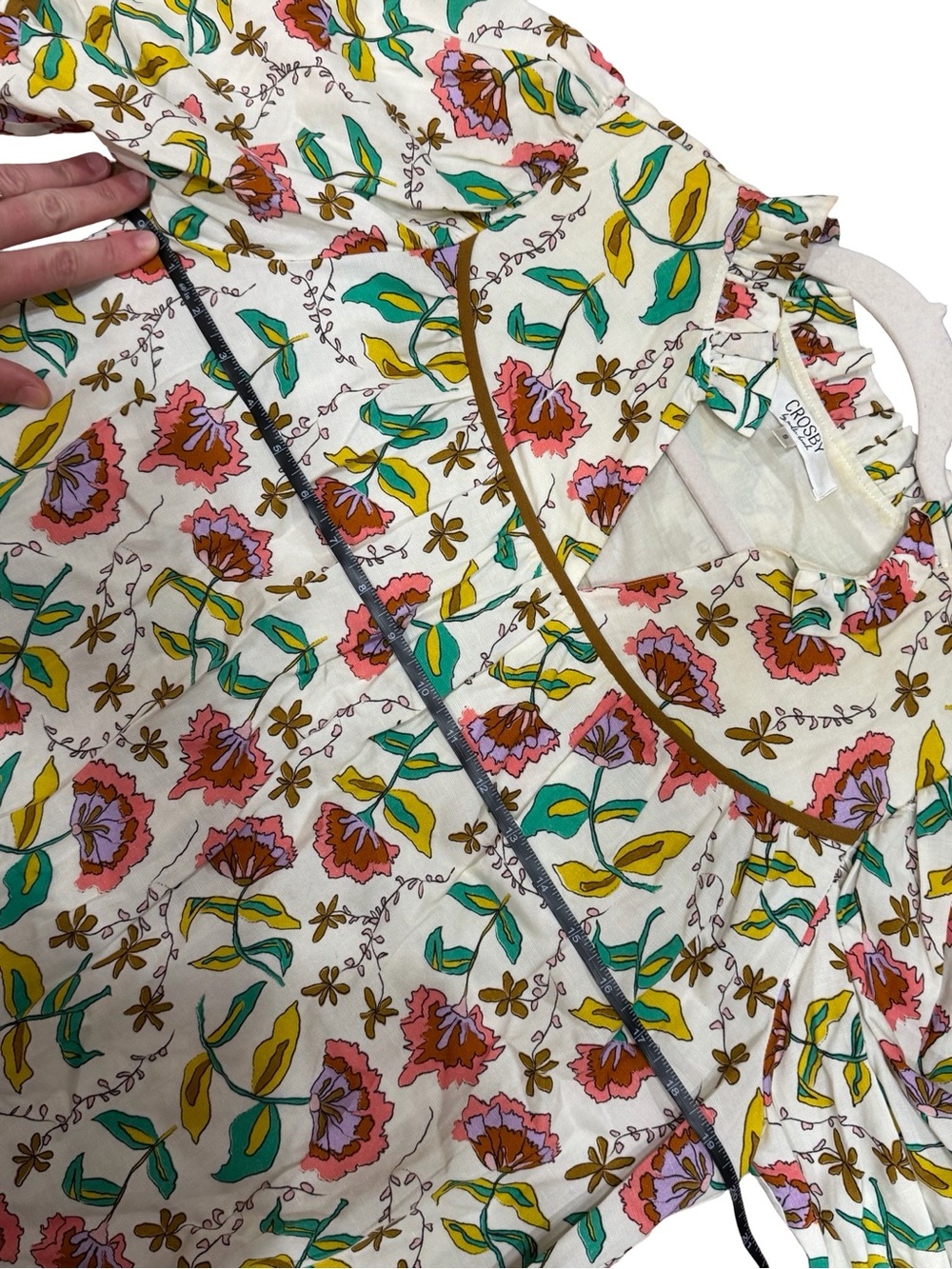 πΈβ CROSBY by Mollie Burch Rosie Top β Woodcut Floral Print Size Small - Picture 10 of 10
